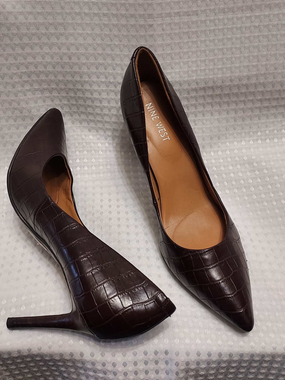 Nine West Women's Pointed Toe Croc-Embossed Pumps in Dark Brown, Size 8M